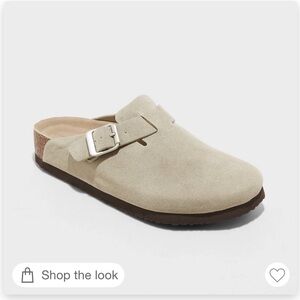 Betsy Mule Flats from Universal Thread in taupe